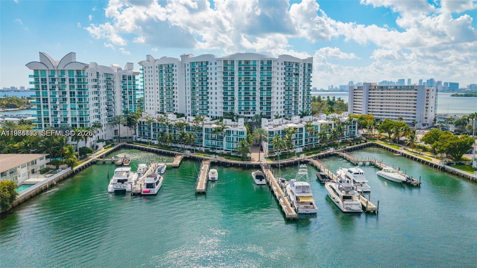 360 CONDO B - Residential