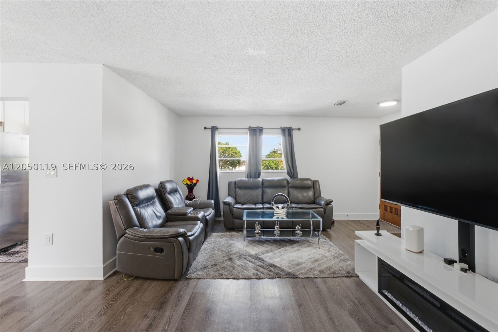 KENDALL LKS EAST PATIO CO - Residential