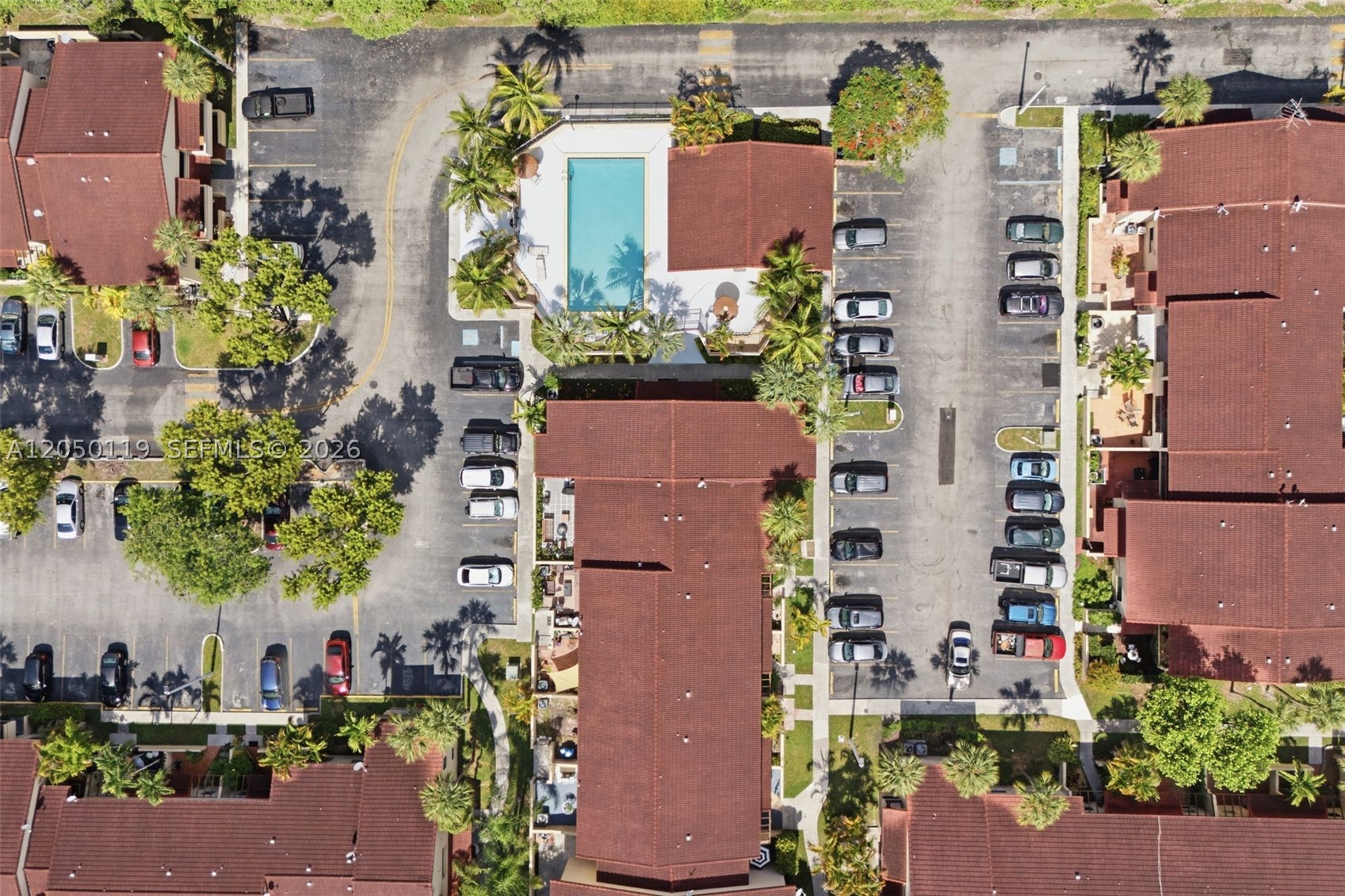 KENDALL LKS EAST PATIO CO - Residential