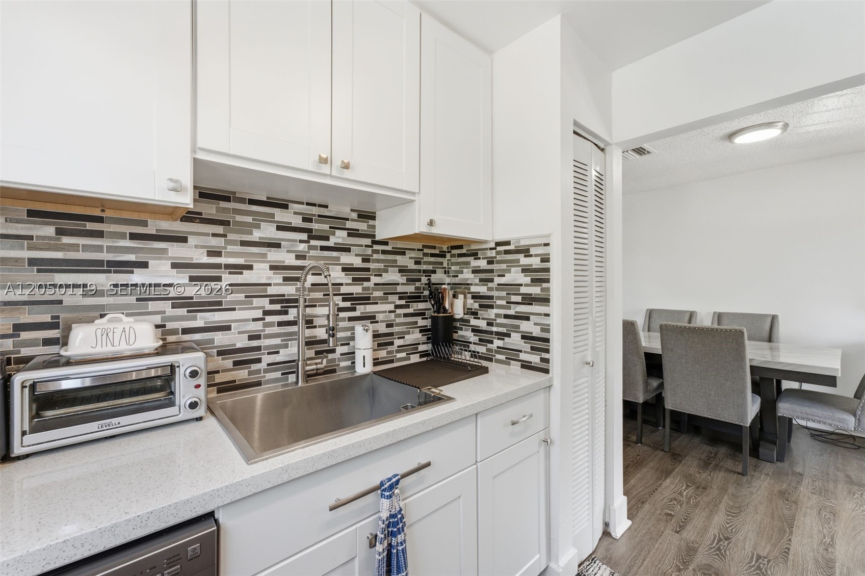 KENDALL LKS EAST PATIO CO - Residential