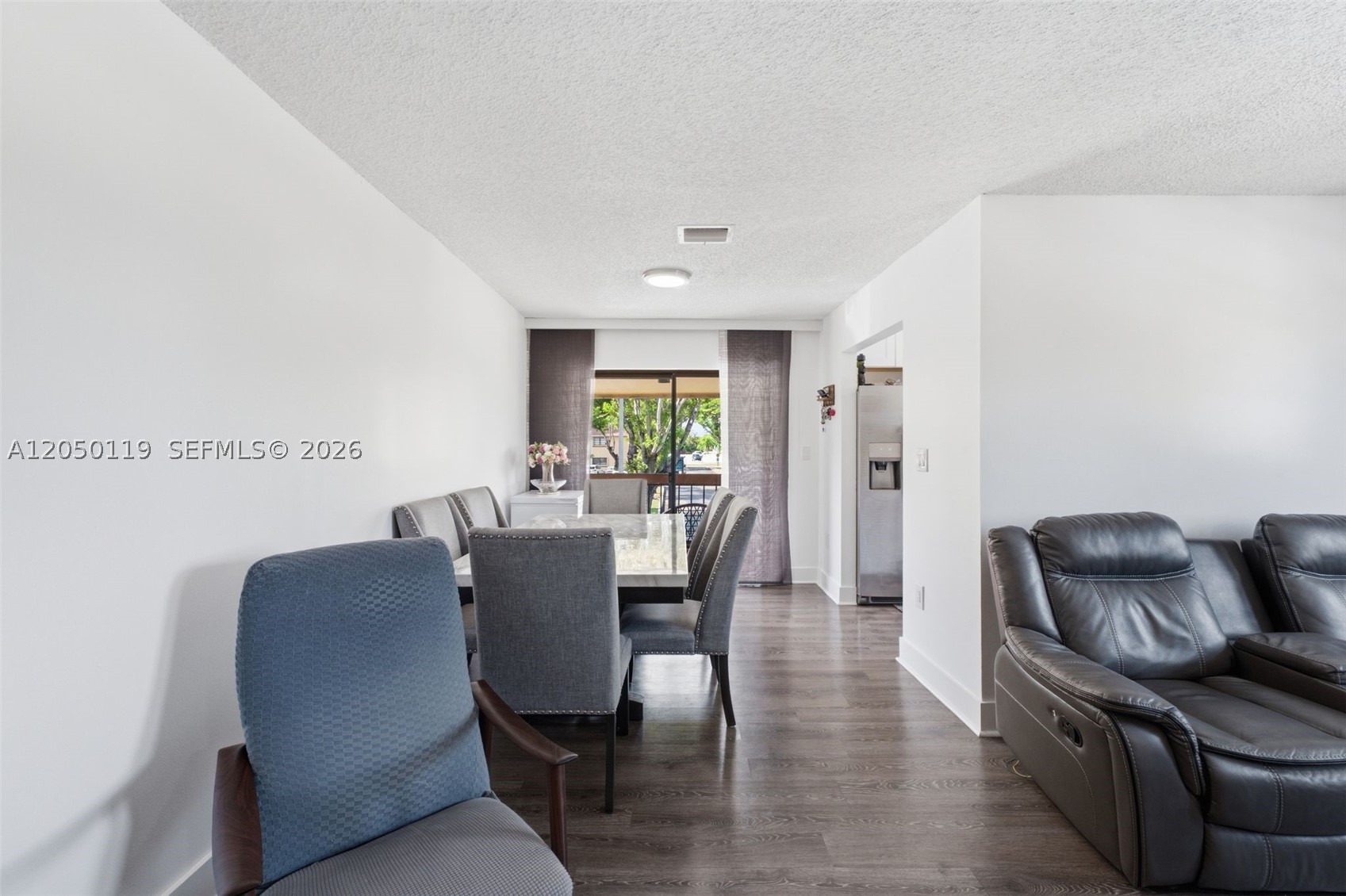 KENDALL LKS EAST PATIO CO - Residential