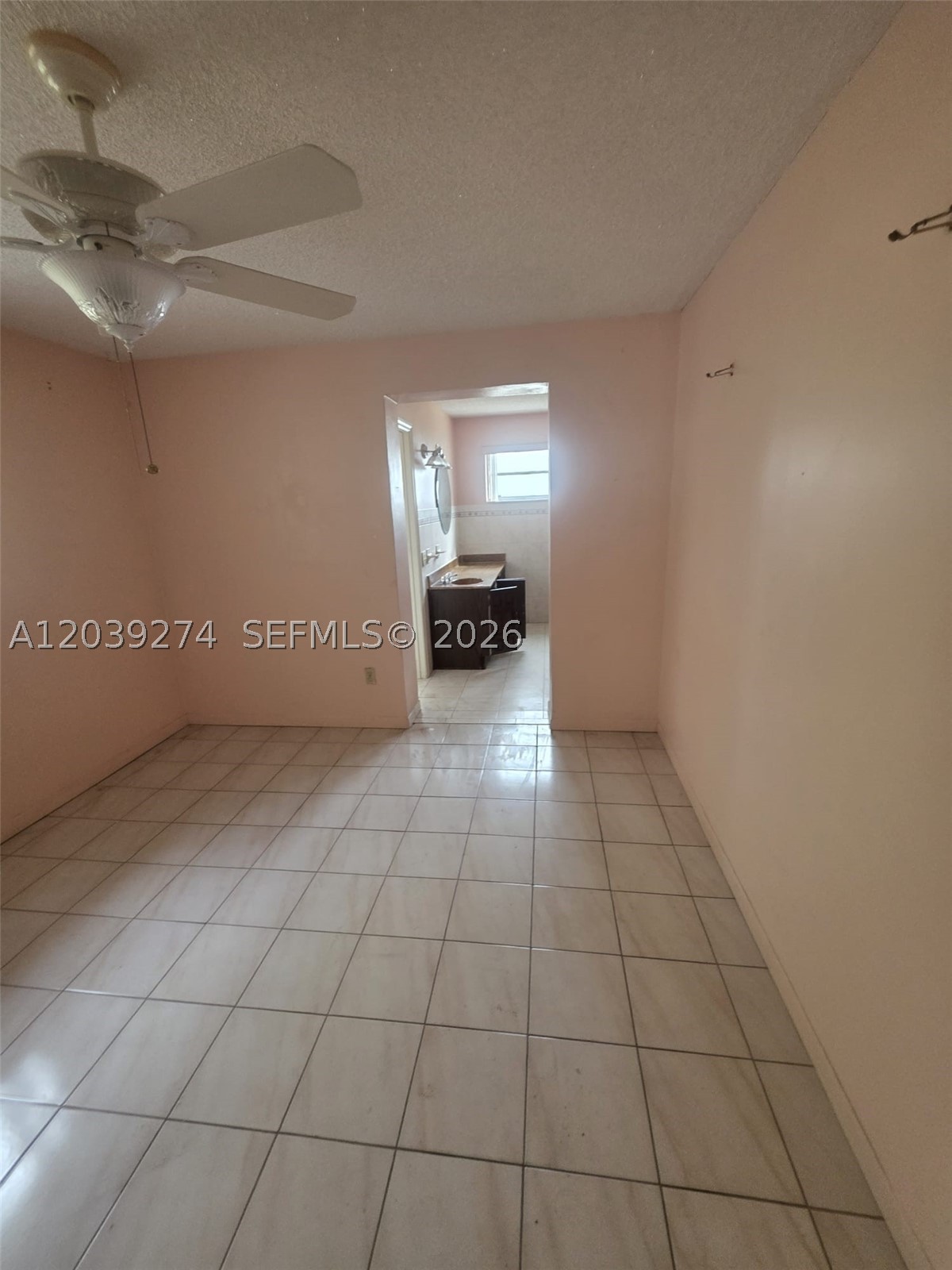 EAST HIALEAH - Residential