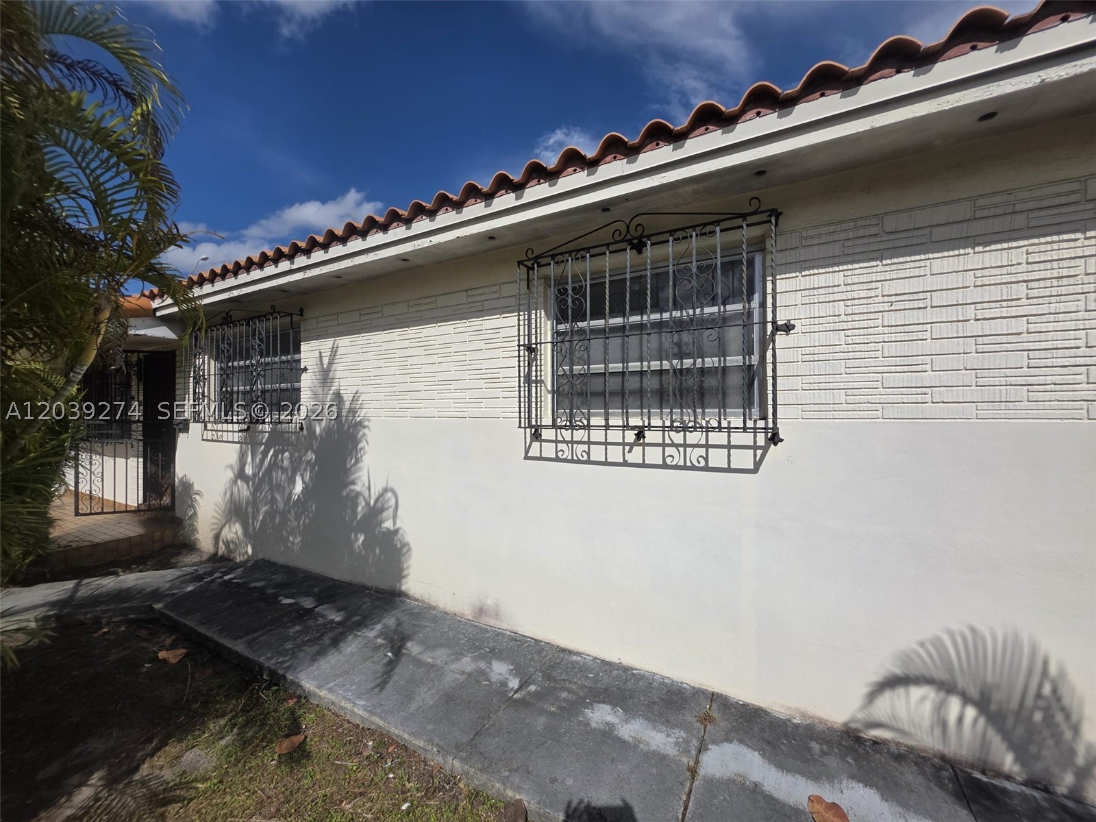 EAST HIALEAH - Residential