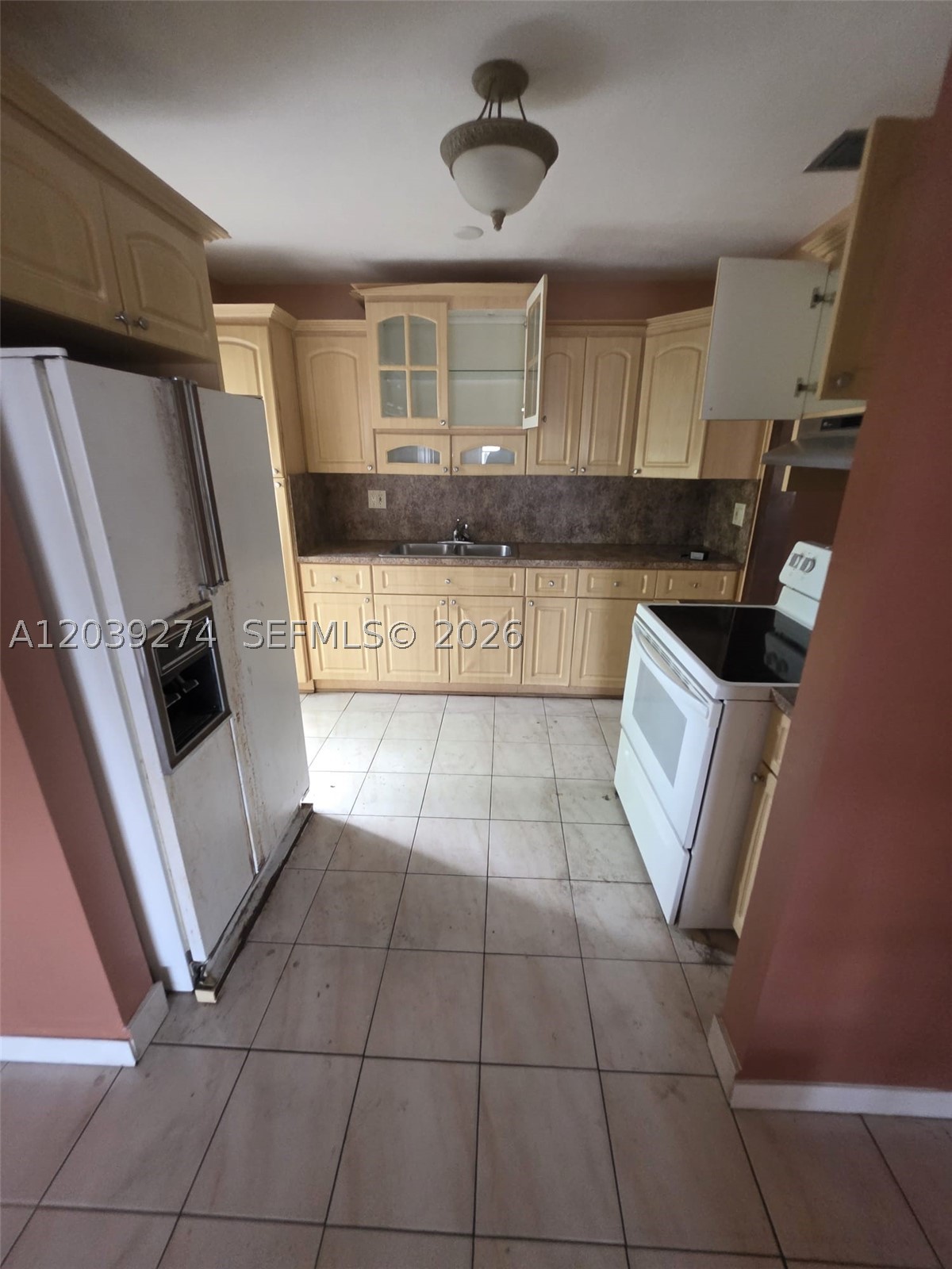 EAST HIALEAH - Residential