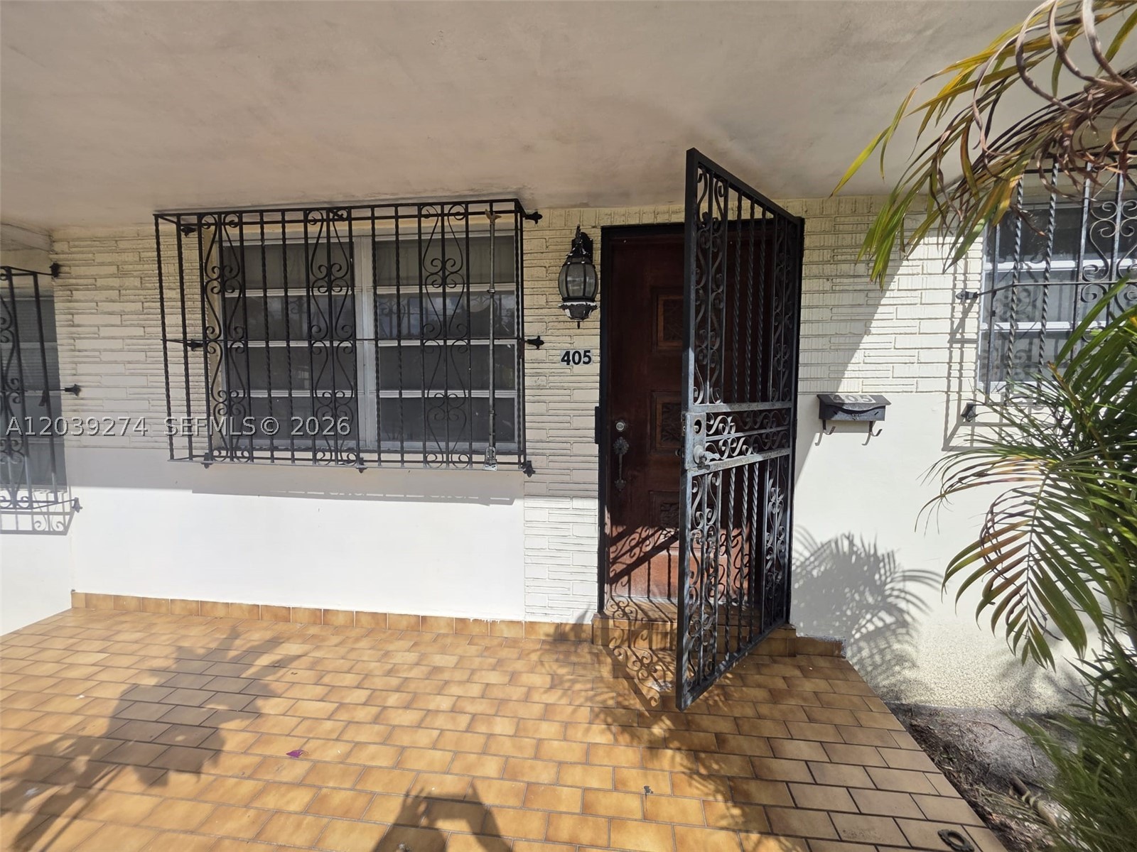 EAST HIALEAH - Residential