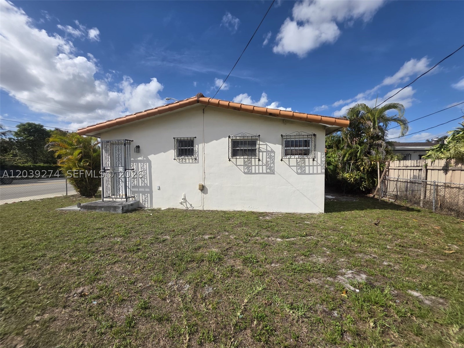 EAST HIALEAH - Residential