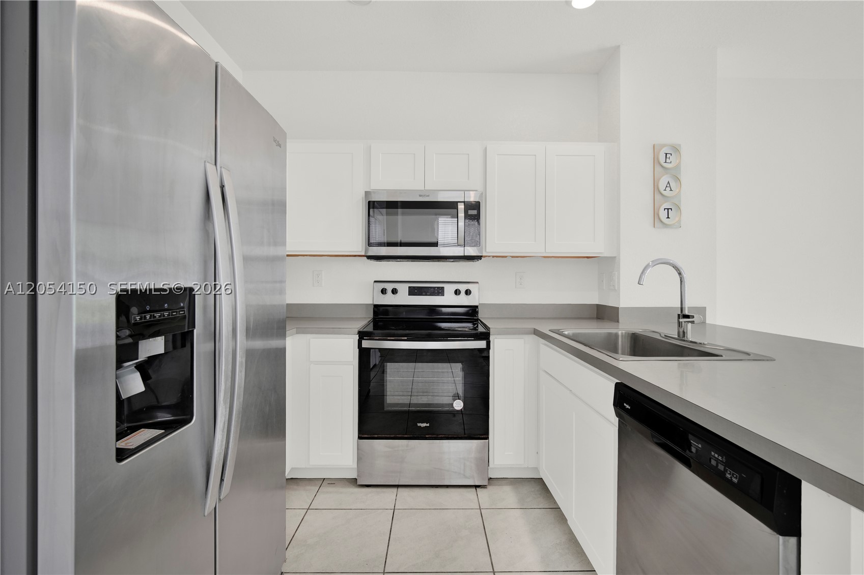 REGAL PALM SUBDIVISION - Residential Lease
