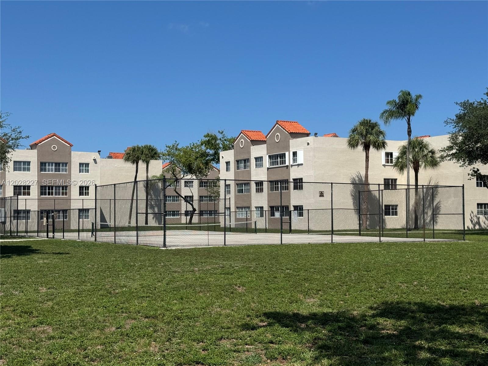 MIRASSOU CONDO - Residential Lease
