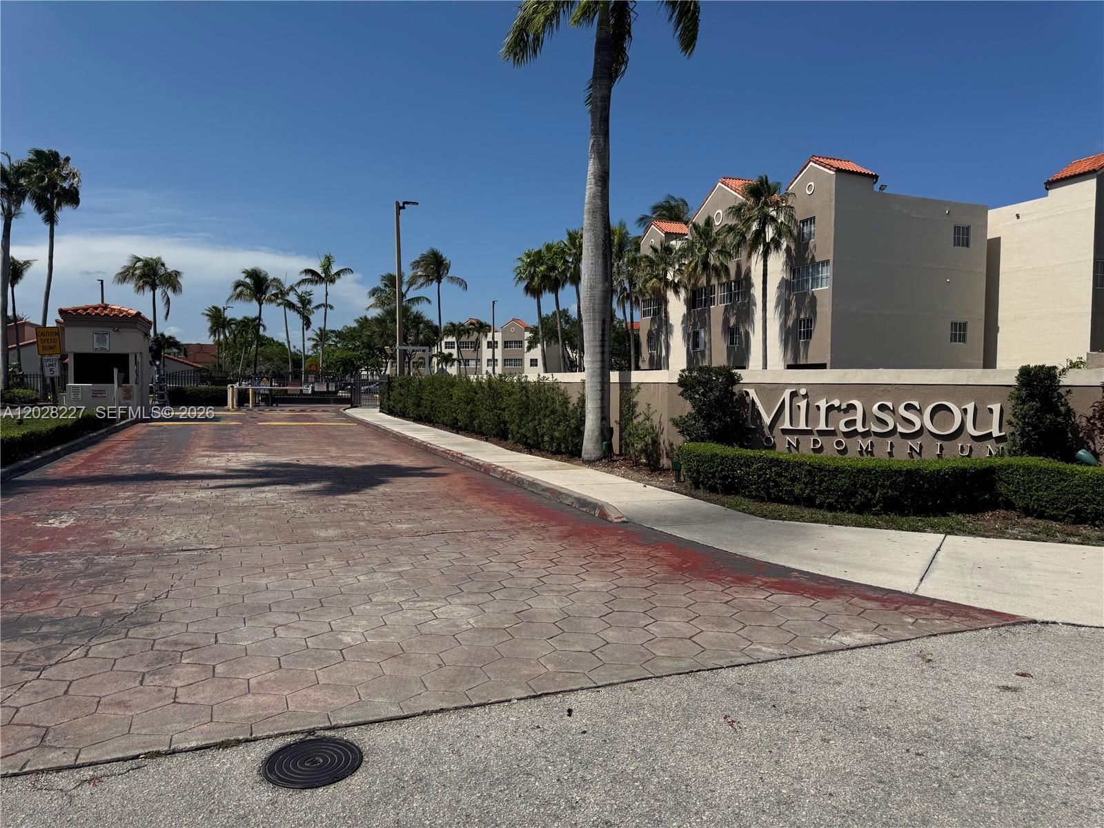 MIRASSOU CONDO - Residential Lease