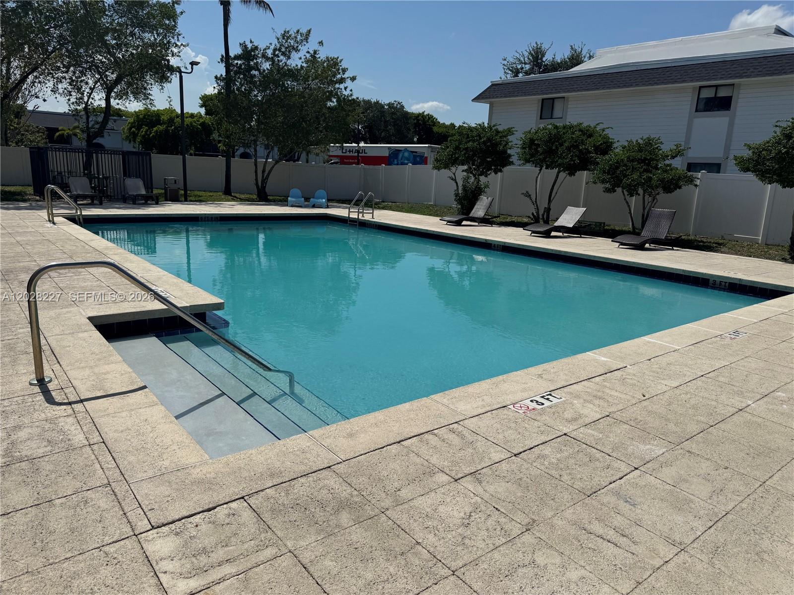 MIRASSOU CONDO - Residential Lease