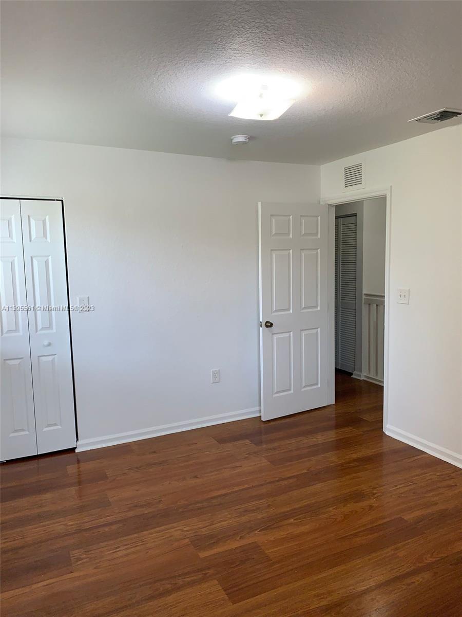 SOUTH POINTE COVE CONDO - Residential