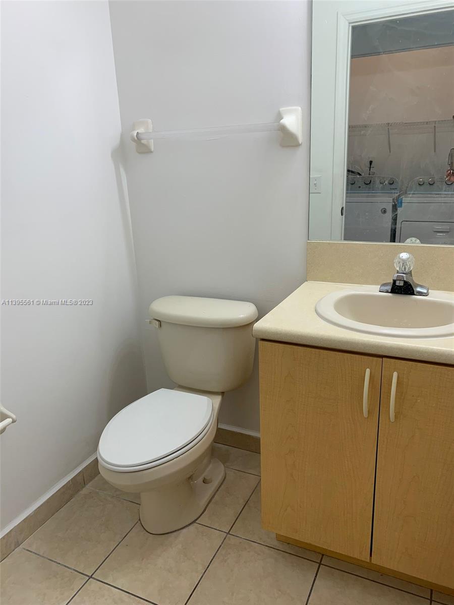 SOUTH POINTE COVE CONDO - Residential