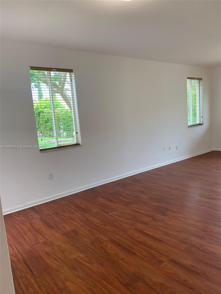 SOUTH POINTE COVE CONDO - Residential