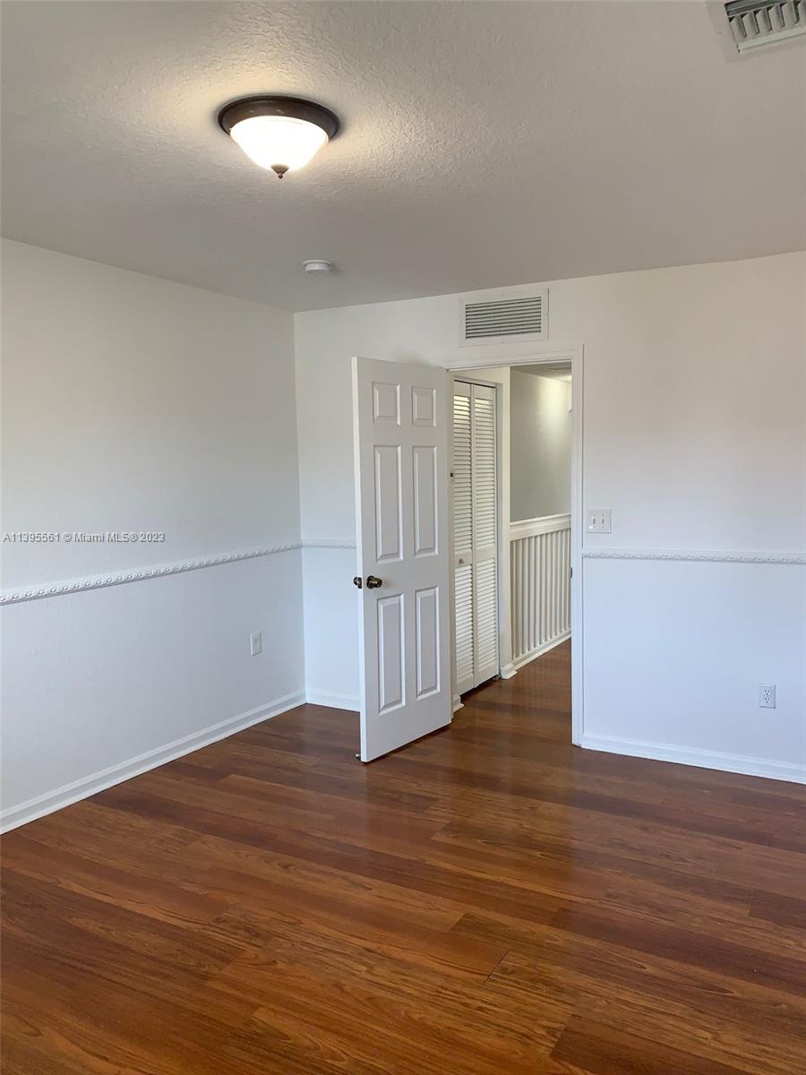 SOUTH POINTE COVE CONDO - Residential