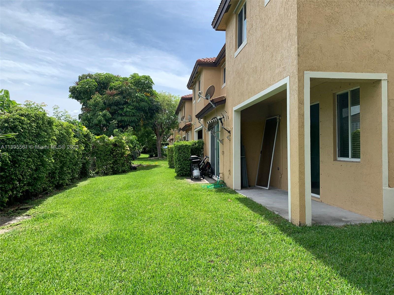 SOUTH POINTE COVE CONDO - Residential