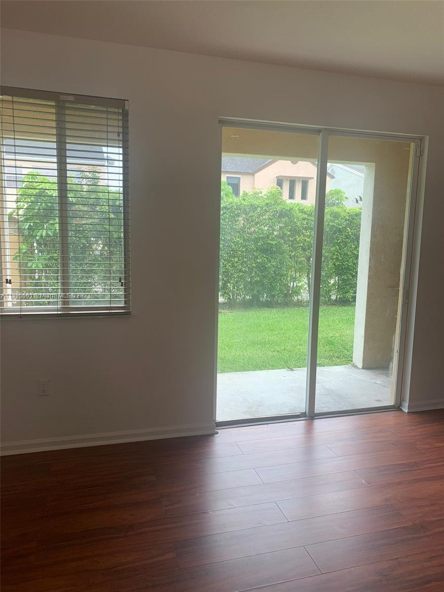 SOUTH POINTE COVE CONDO - Residential