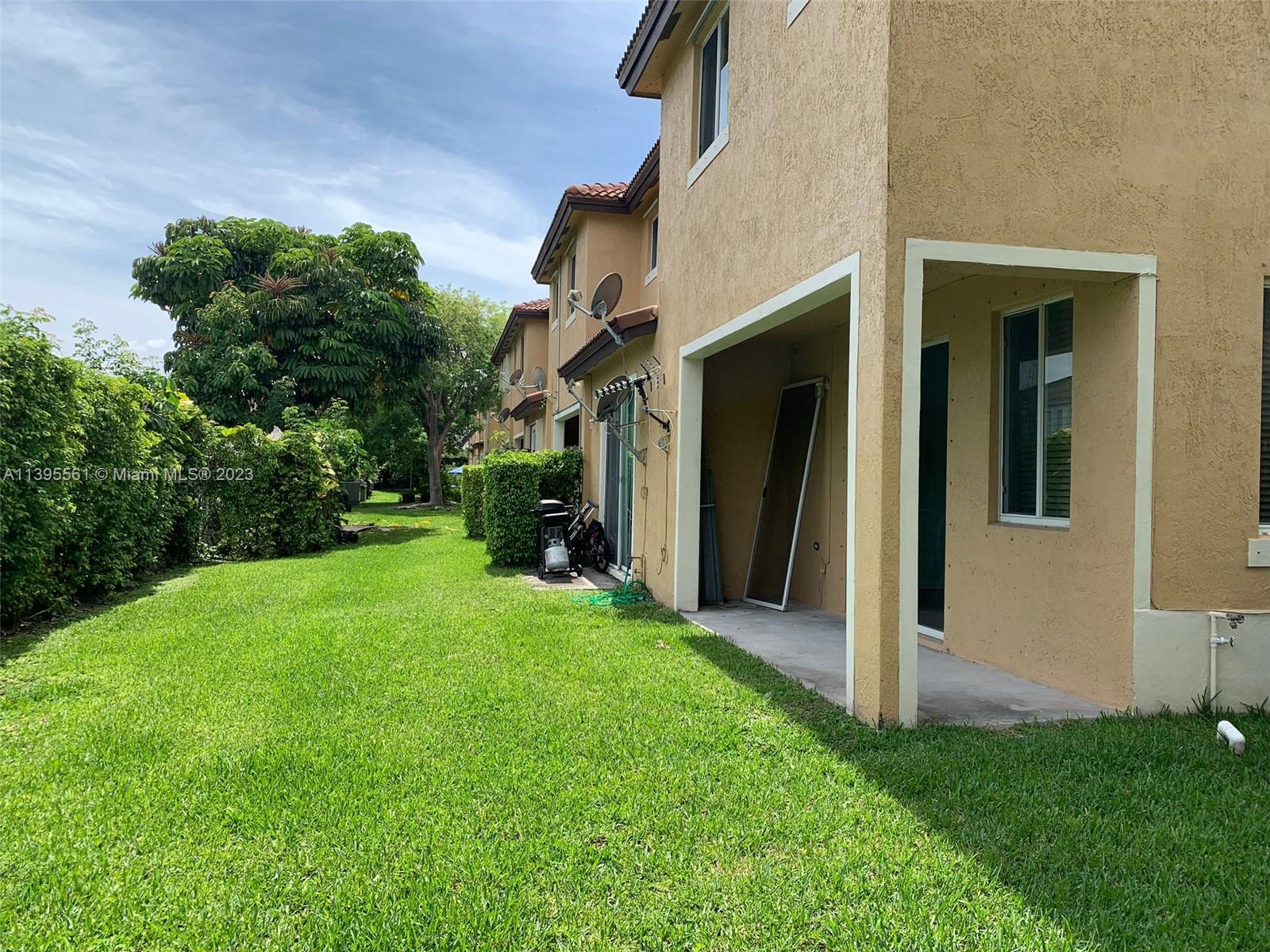 SOUTH POINTE COVE CONDO - Residential