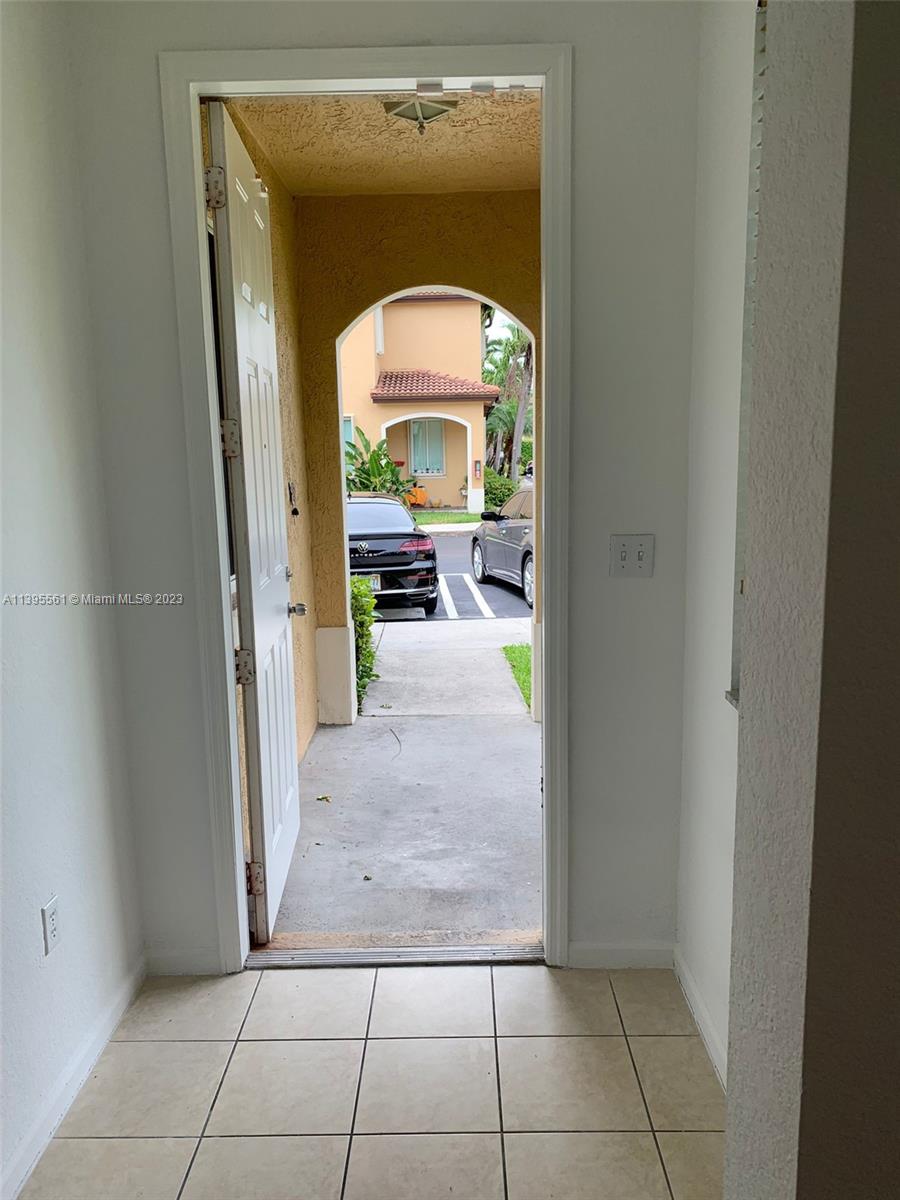 SOUTH POINTE COVE CONDO - Residential