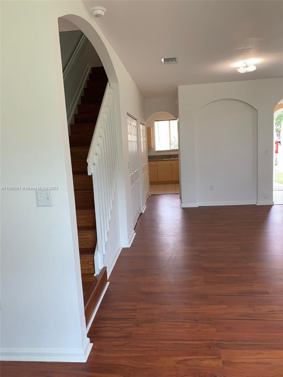 SOUTH POINTE COVE CONDO - Residential