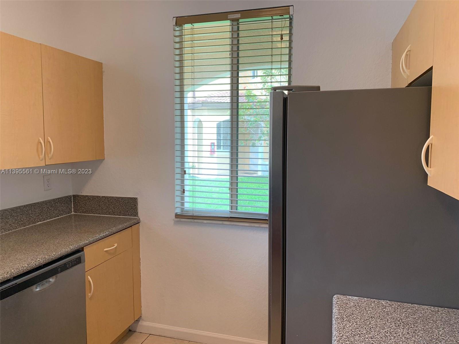 SOUTH POINTE COVE CONDO - Residential