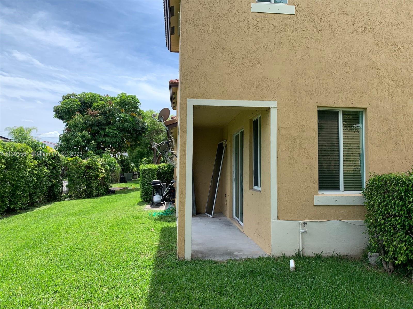 SOUTH POINTE COVE CONDO - Residential