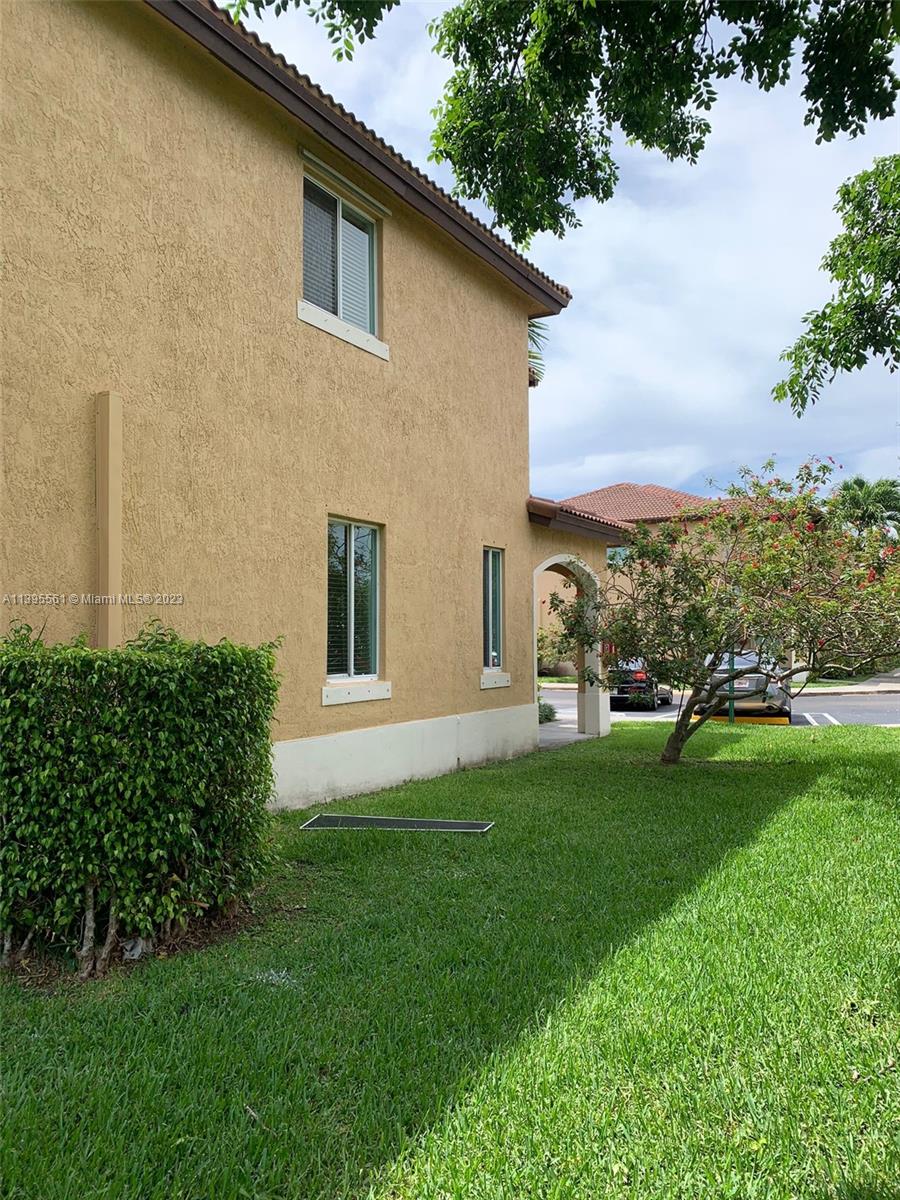 SOUTH POINTE COVE CONDO - Residential