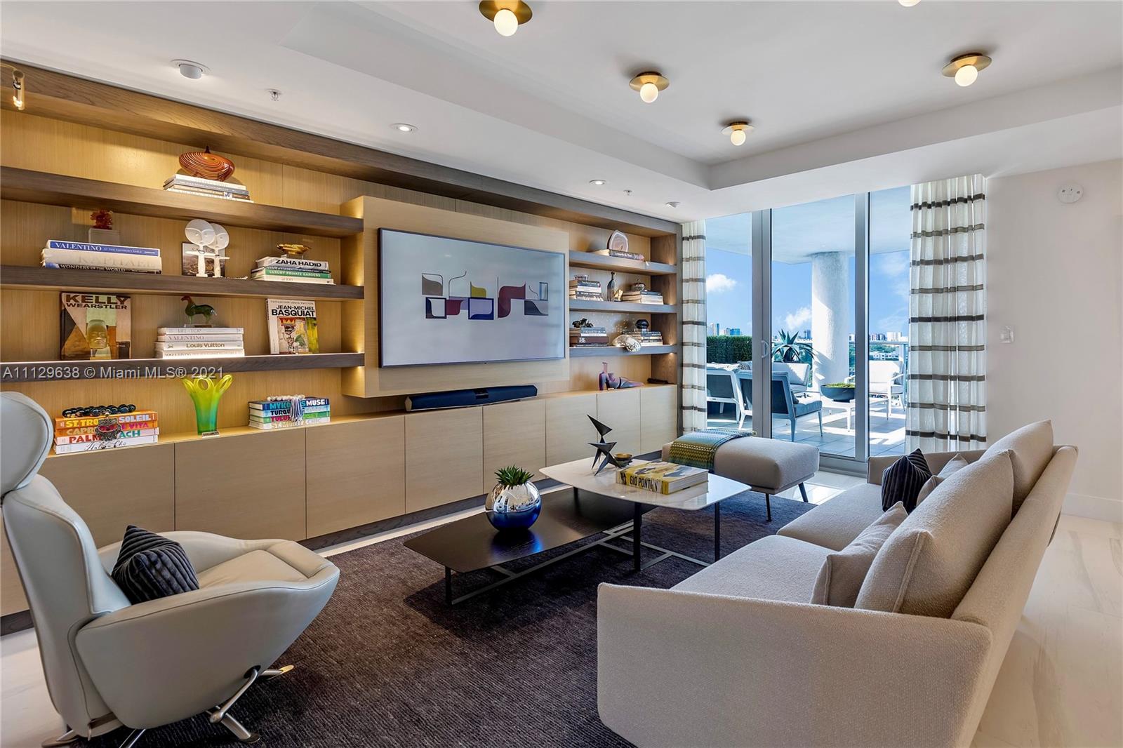 RIVA - Residential