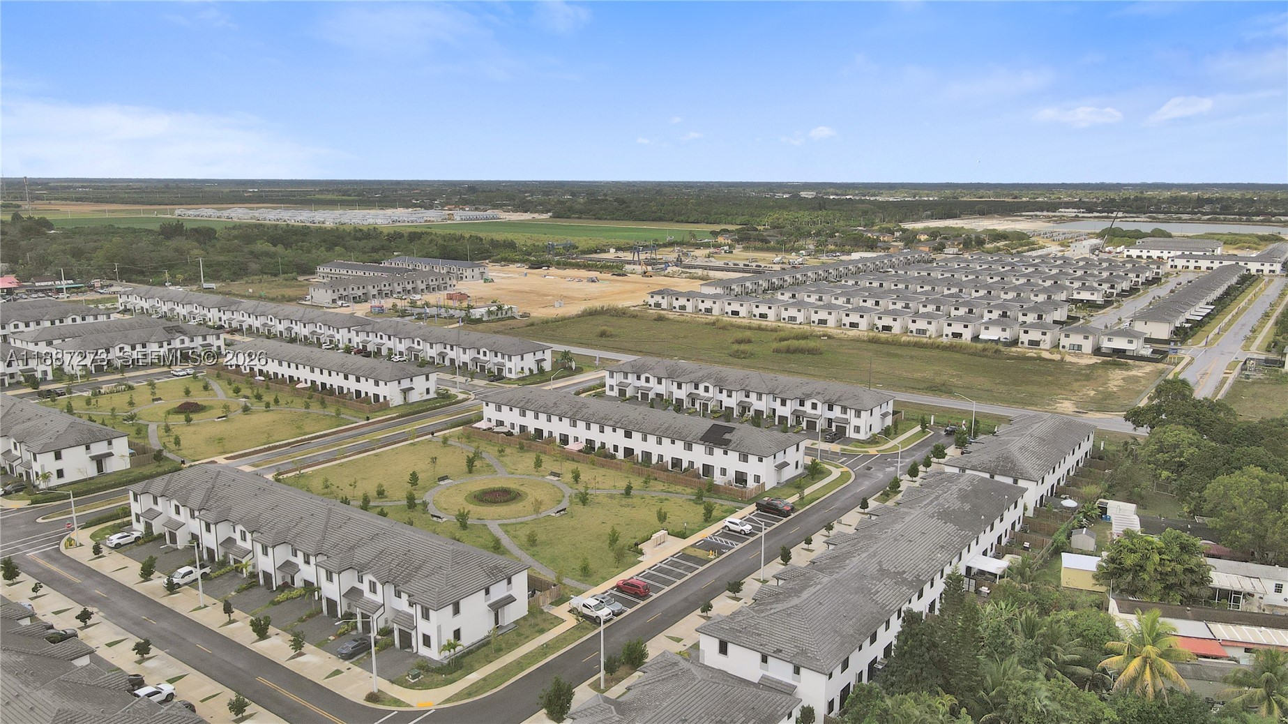CENTURY PARK SQUARE - Residential