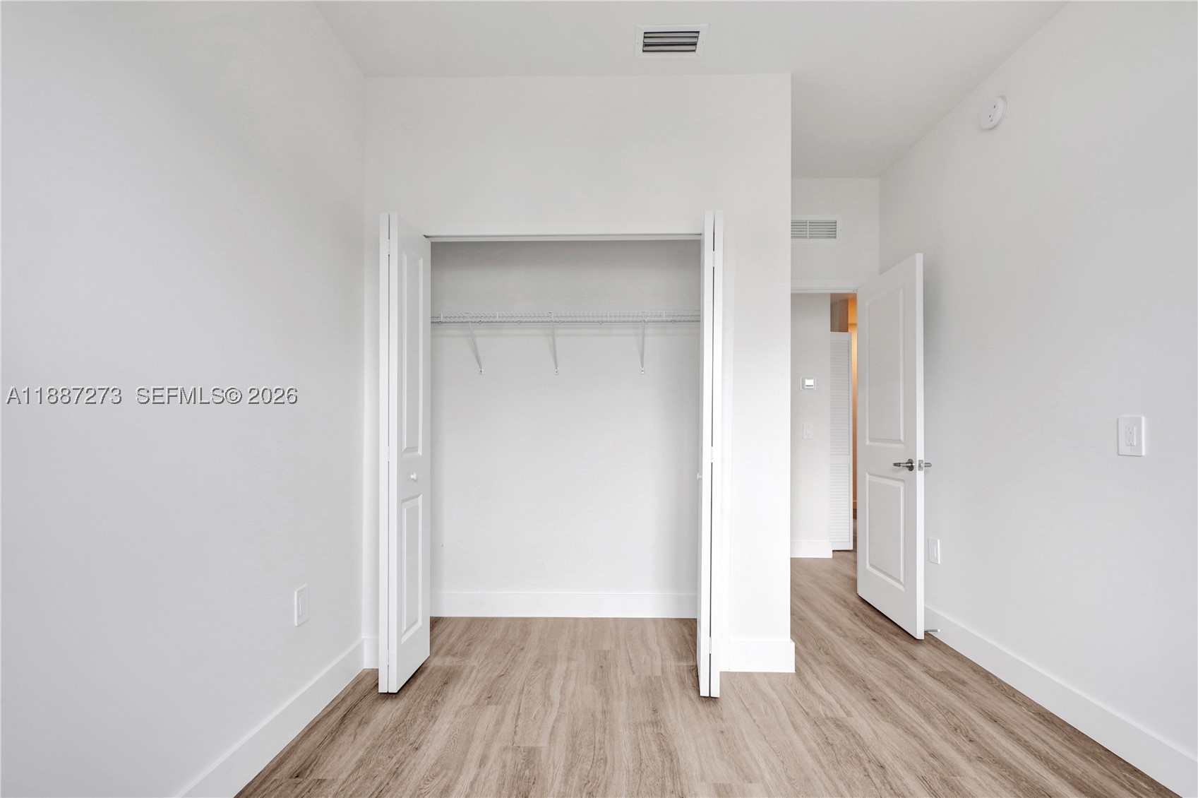 CENTURY PARK SQUARE - Residential