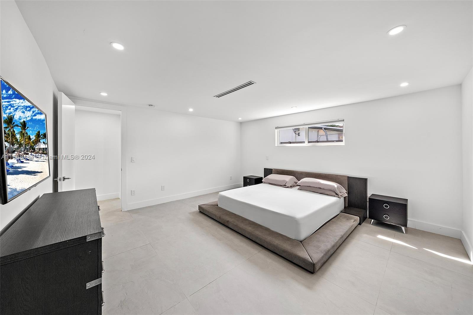 Highland Oak Gardens - Residential Lease