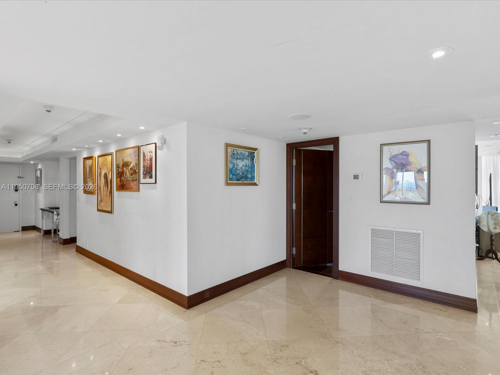 FIFTY SIX-SIXTY COLLINS A - Residential
