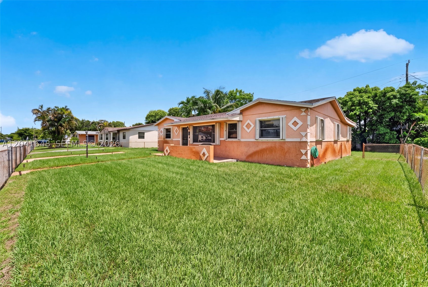 LAKEWOOD ESTS - Residential