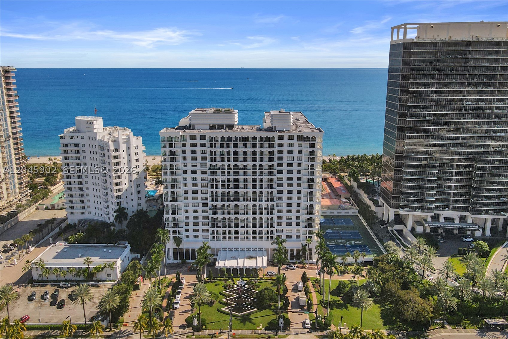 BALMORAL CONDO - Residential