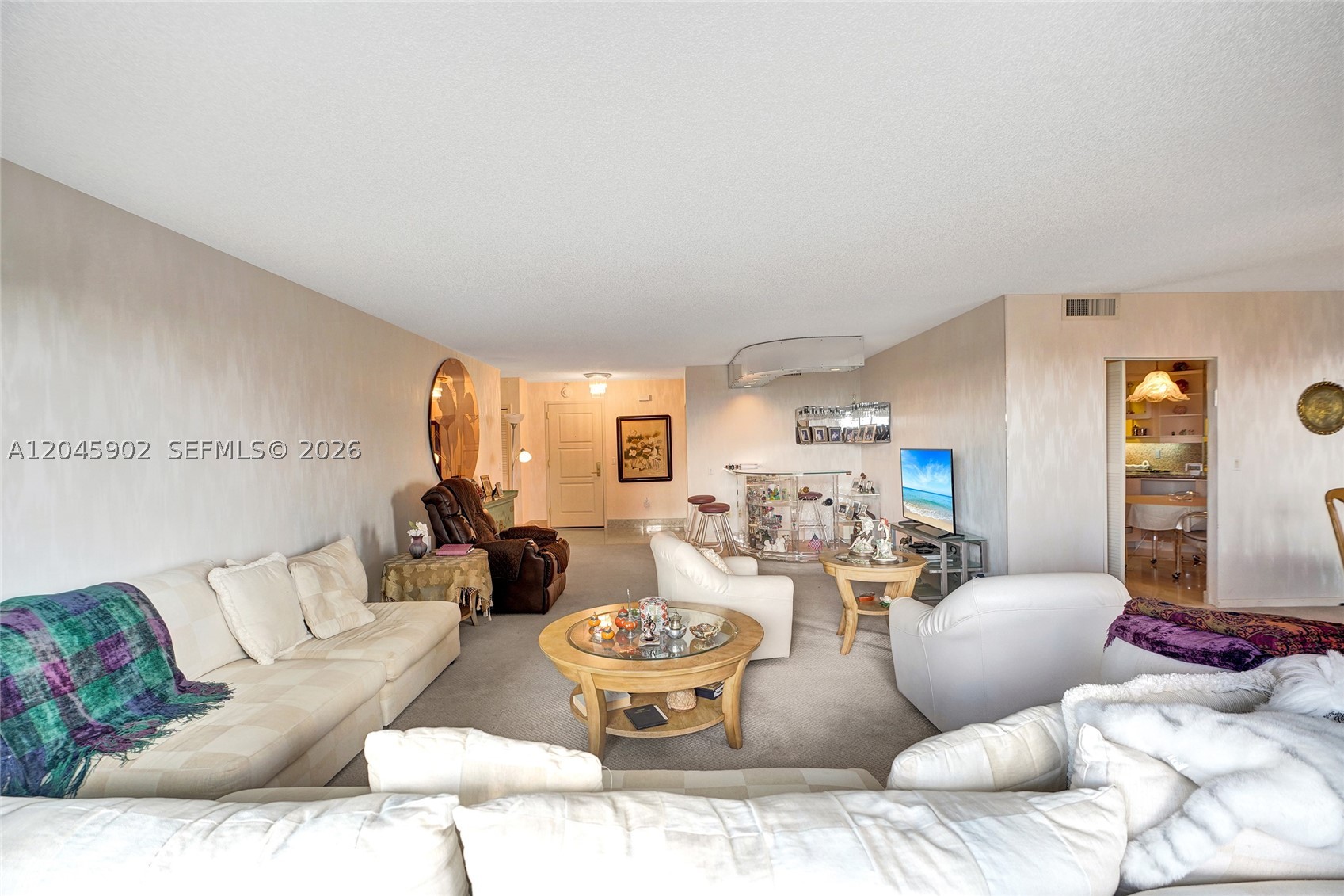 BALMORAL CONDO - Residential