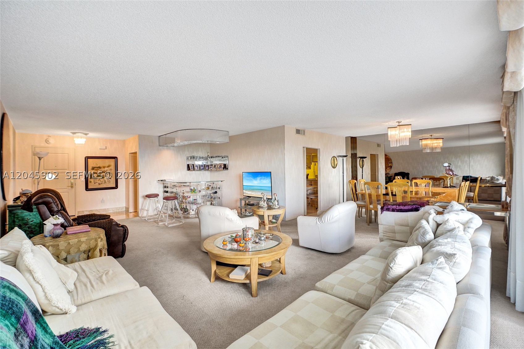 BALMORAL CONDO - Residential