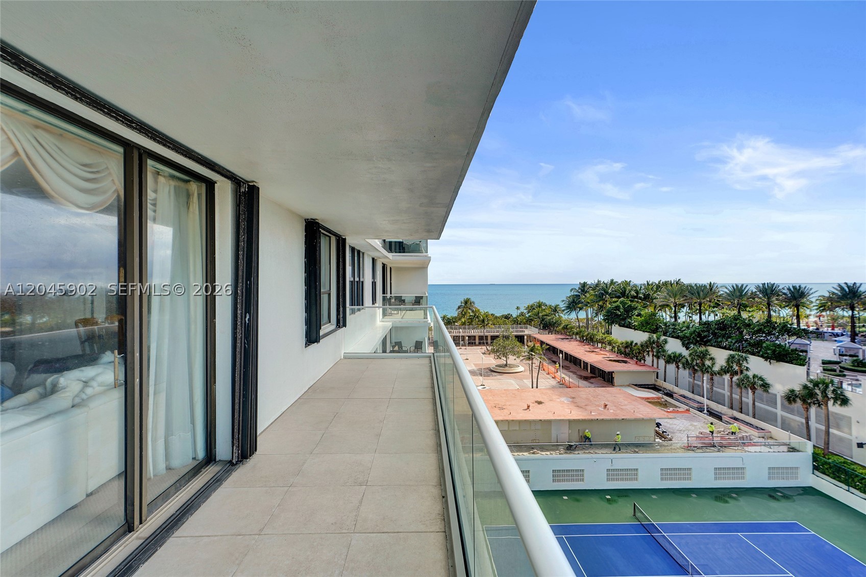 BALMORAL CONDO - Residential