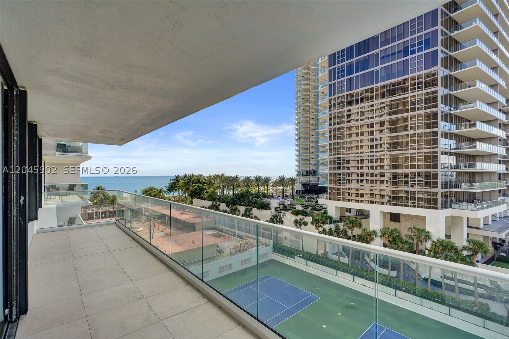 BALMORAL CONDO - Residential