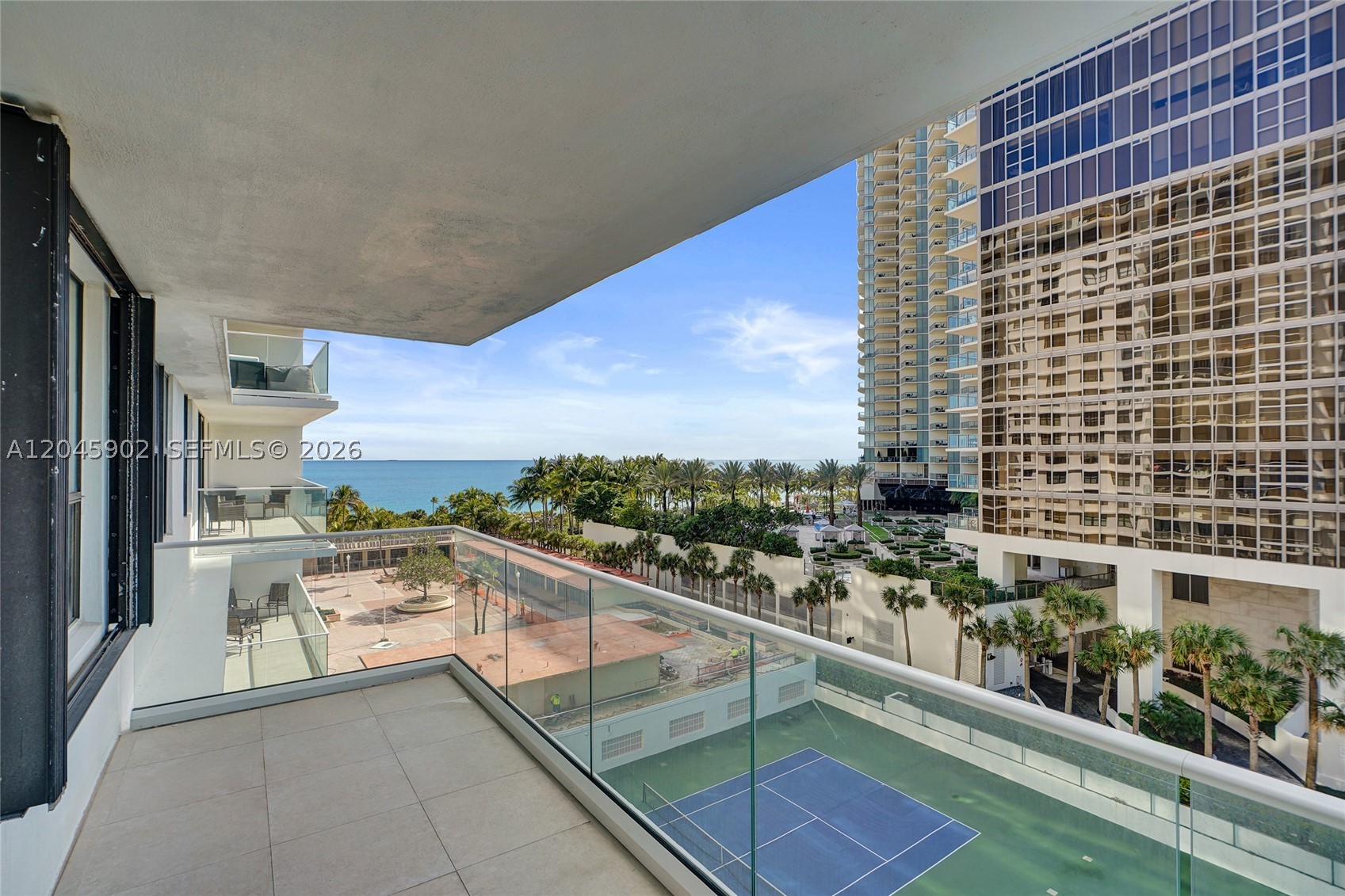BALMORAL CONDO - Residential