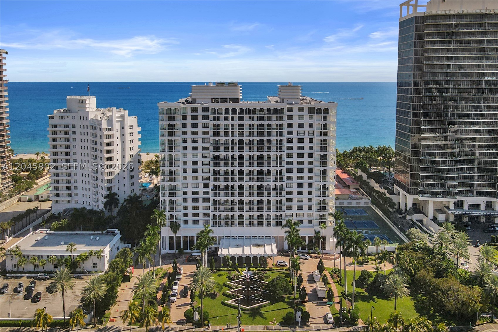 BALMORAL CONDO - Residential