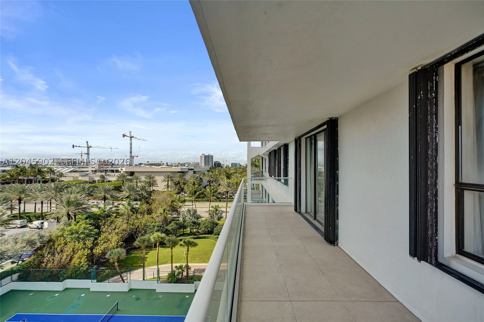 BALMORAL CONDO - Residential