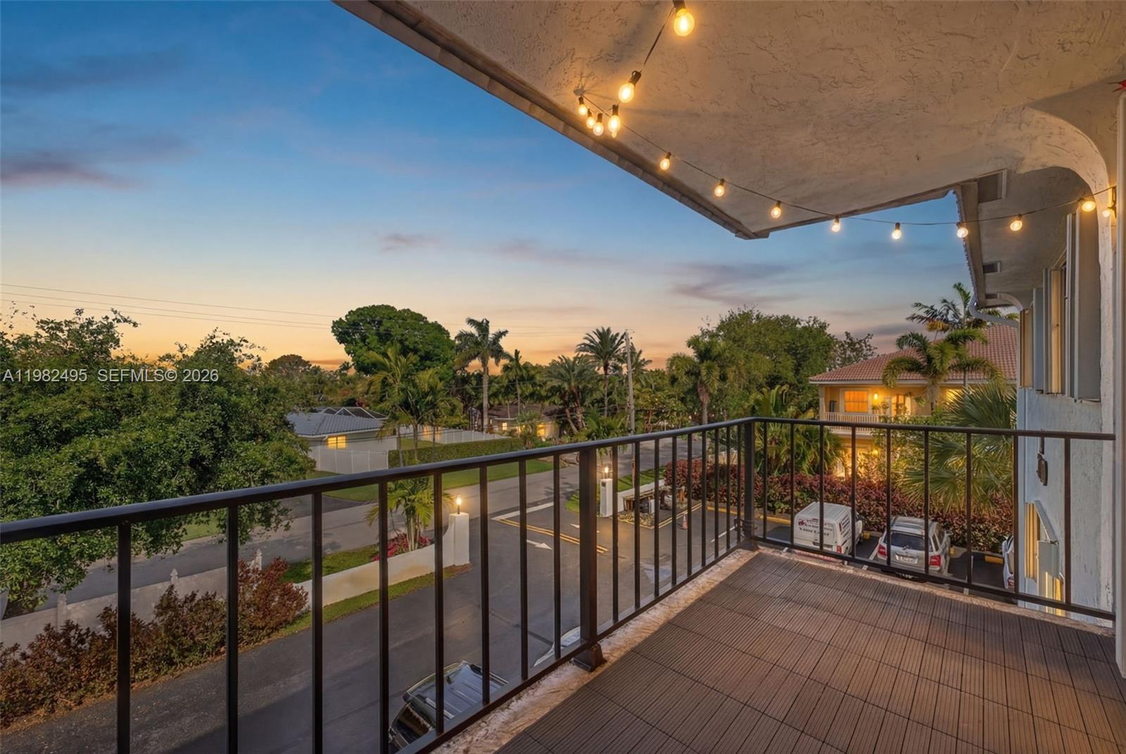 Updated 2 Bed / 2 Bath corner condo located on the top (3rd) floor of the desirable River Manor community, just minutes from Wilton Drive and a short drive to Fort Lauderdale beaches. West-facing windows and a private balcony provide beautiful natural light and stunning sunset views.
The condo features a split-bedroom layout for added privacy, an open living and dining area, updated kitchen and bathrooms, generous closet space, and easy-care hard-surface flooring throughout. A new central A/C keeps the home comfortable year-round.
River Manor is a well-maintained gated waterfront community on the Middle River offering great amenities including a heated pool, clubhouse, BBQ and picnic areas, landscaped grounds, waterfront seating areas, common laundry on each floor, and additional storage.
Rent includes water, trash, and high-speed internet. Tenant pays only electricity. The unit comes with one assigned parking space and plenty of guest parking available.
Fantastic location close to Wilton Drive restaurants, shops, nightlife, supermarkets, and major roads, with easy access to downtown Fort Lauderdale and the beaches. No smoking allowed.
