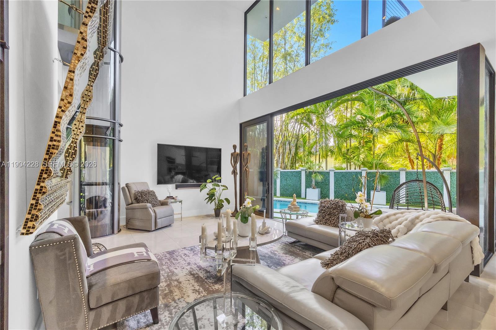 FOUR-WAY LODGE ESTATES - Residential