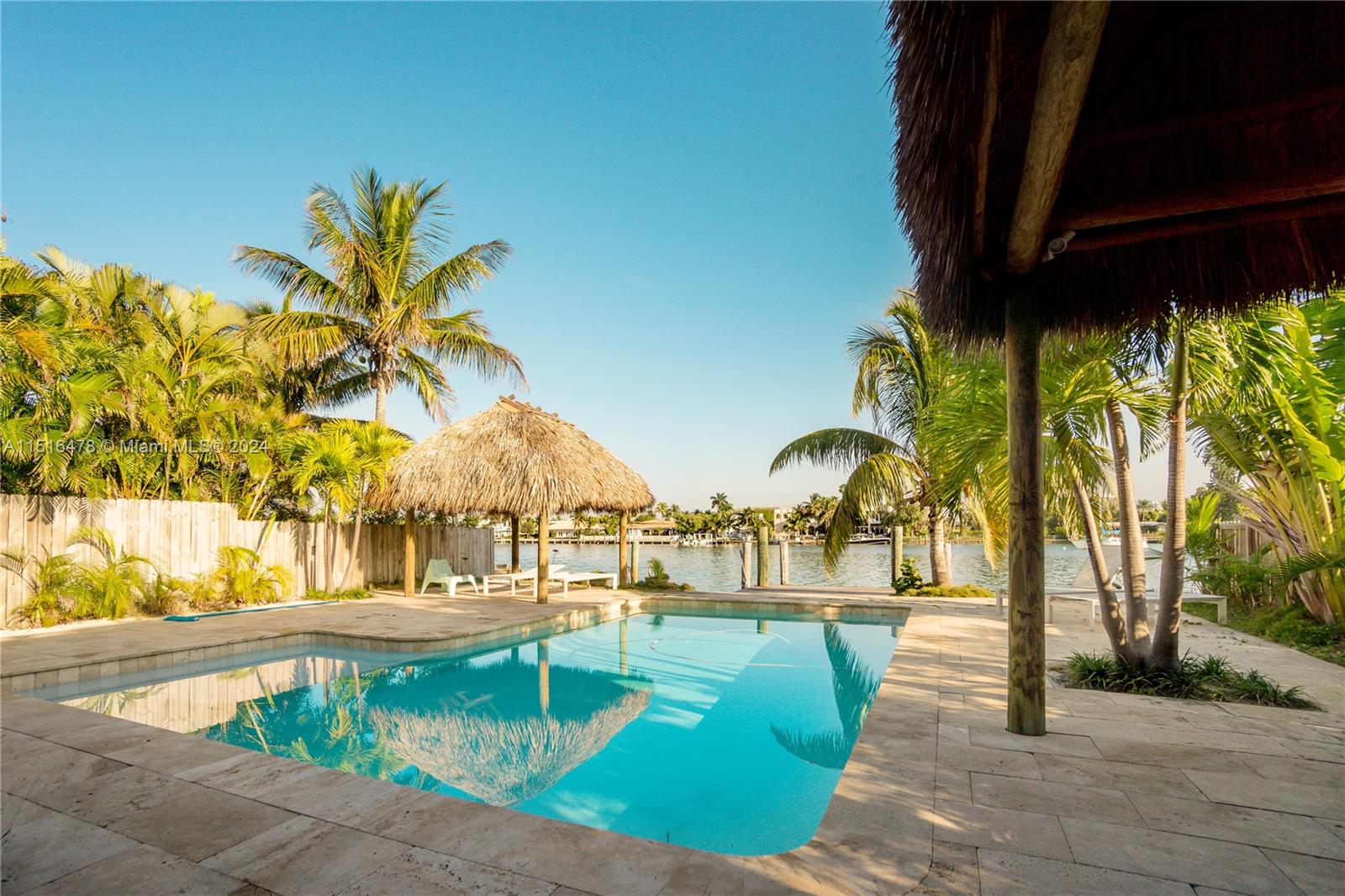 BISCAYNE BEACH - Residential