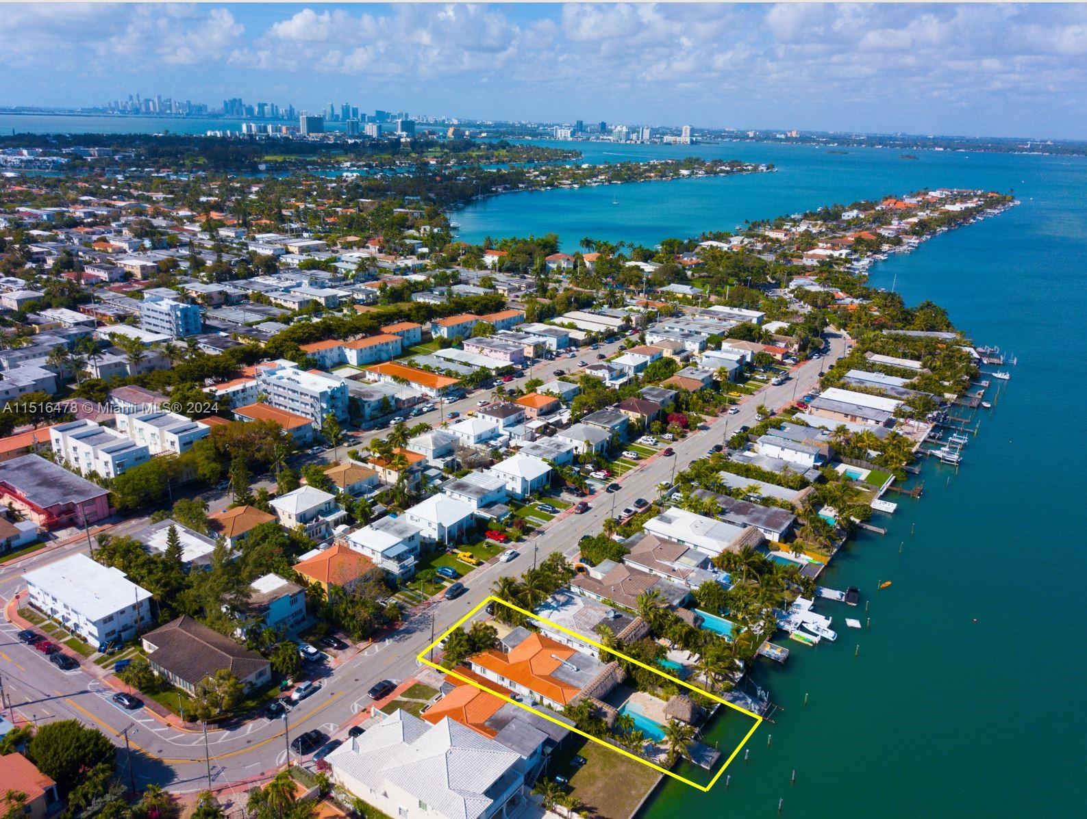 BISCAYNE BEACH - Residential