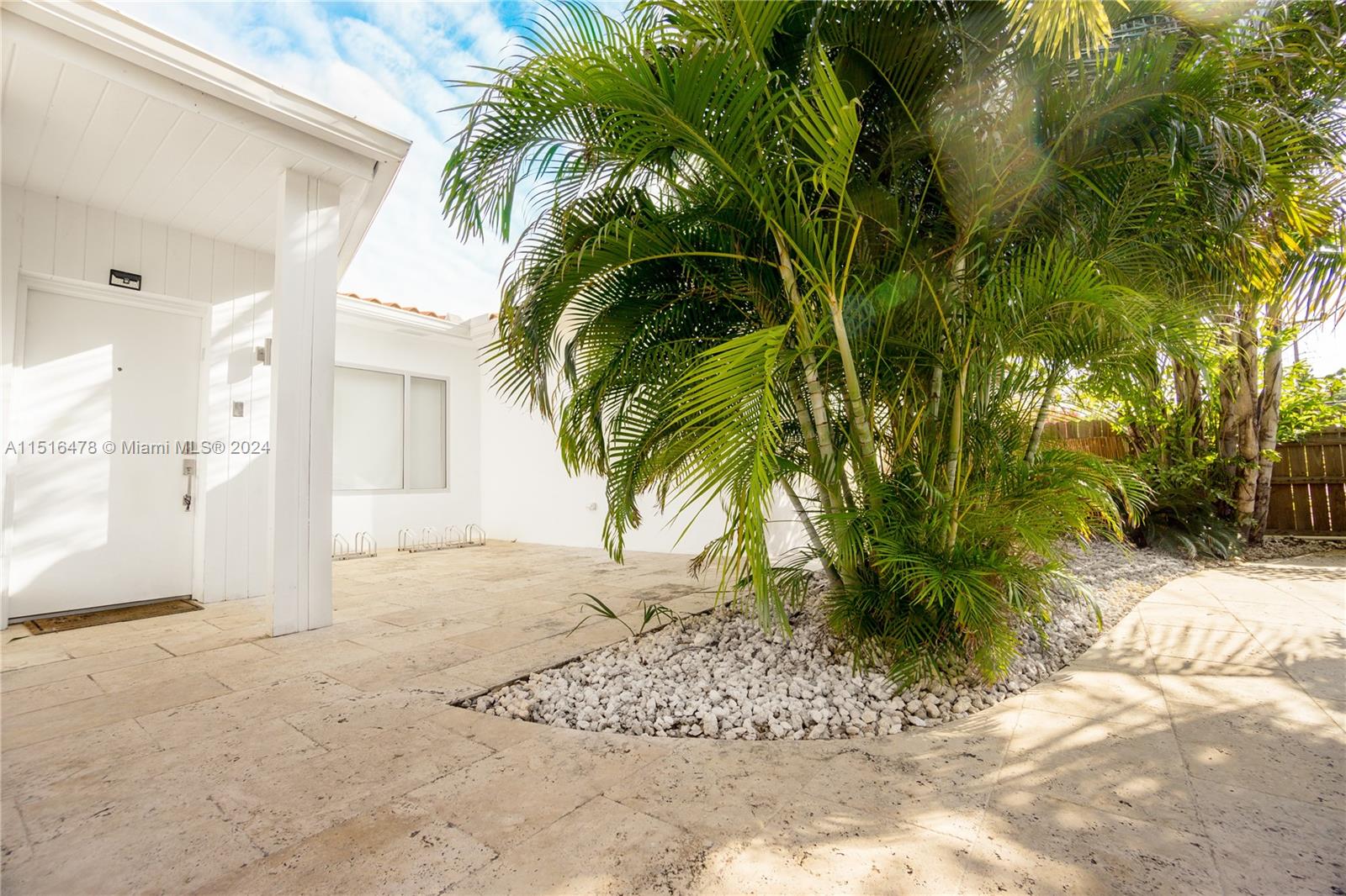 BISCAYNE BEACH - Residential