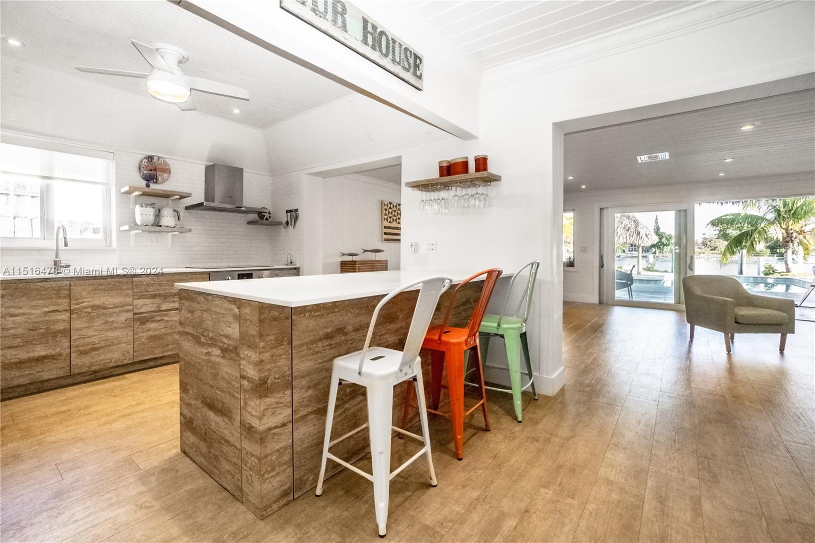 BISCAYNE BEACH - Residential