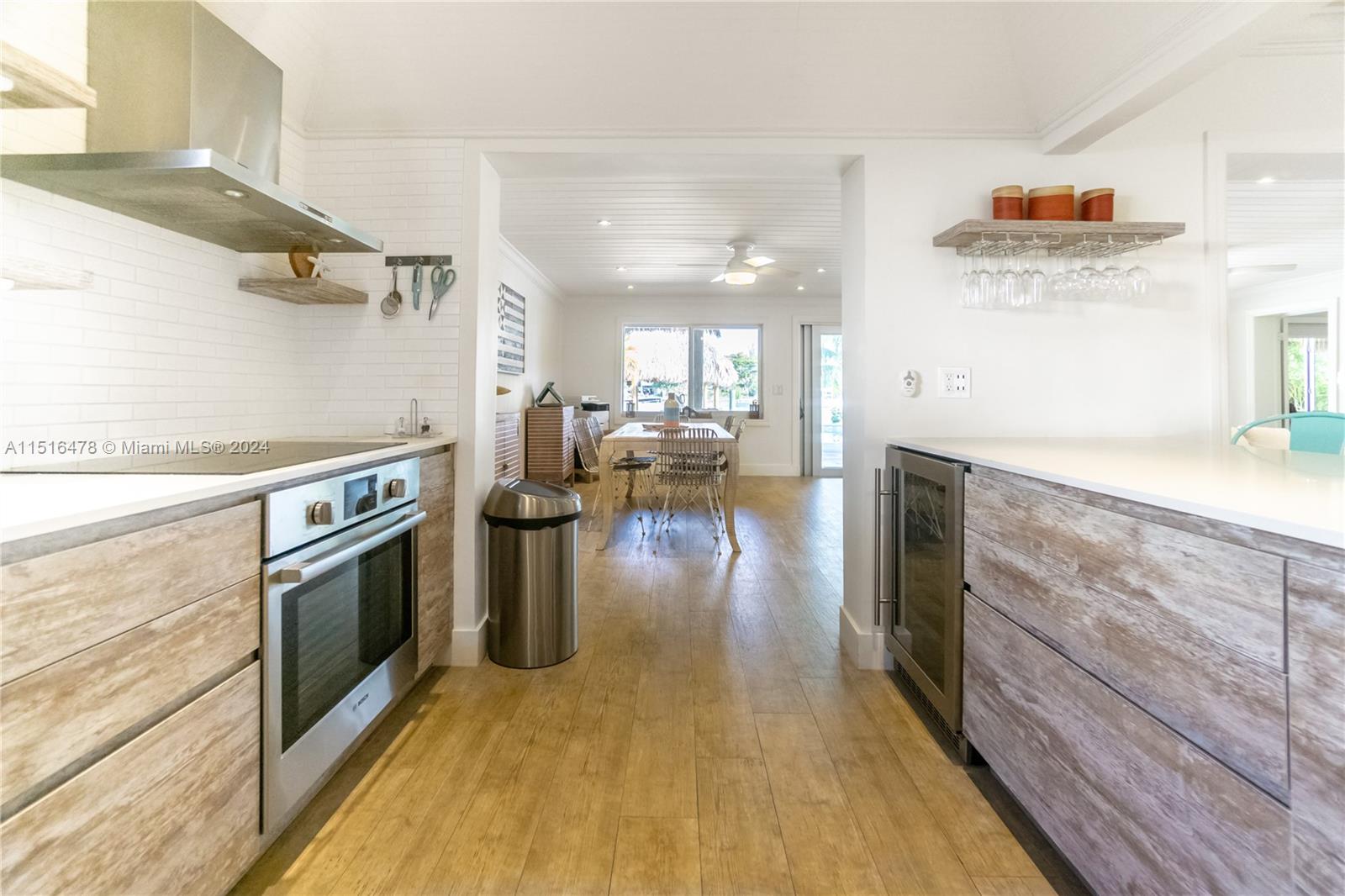 BISCAYNE BEACH - Residential