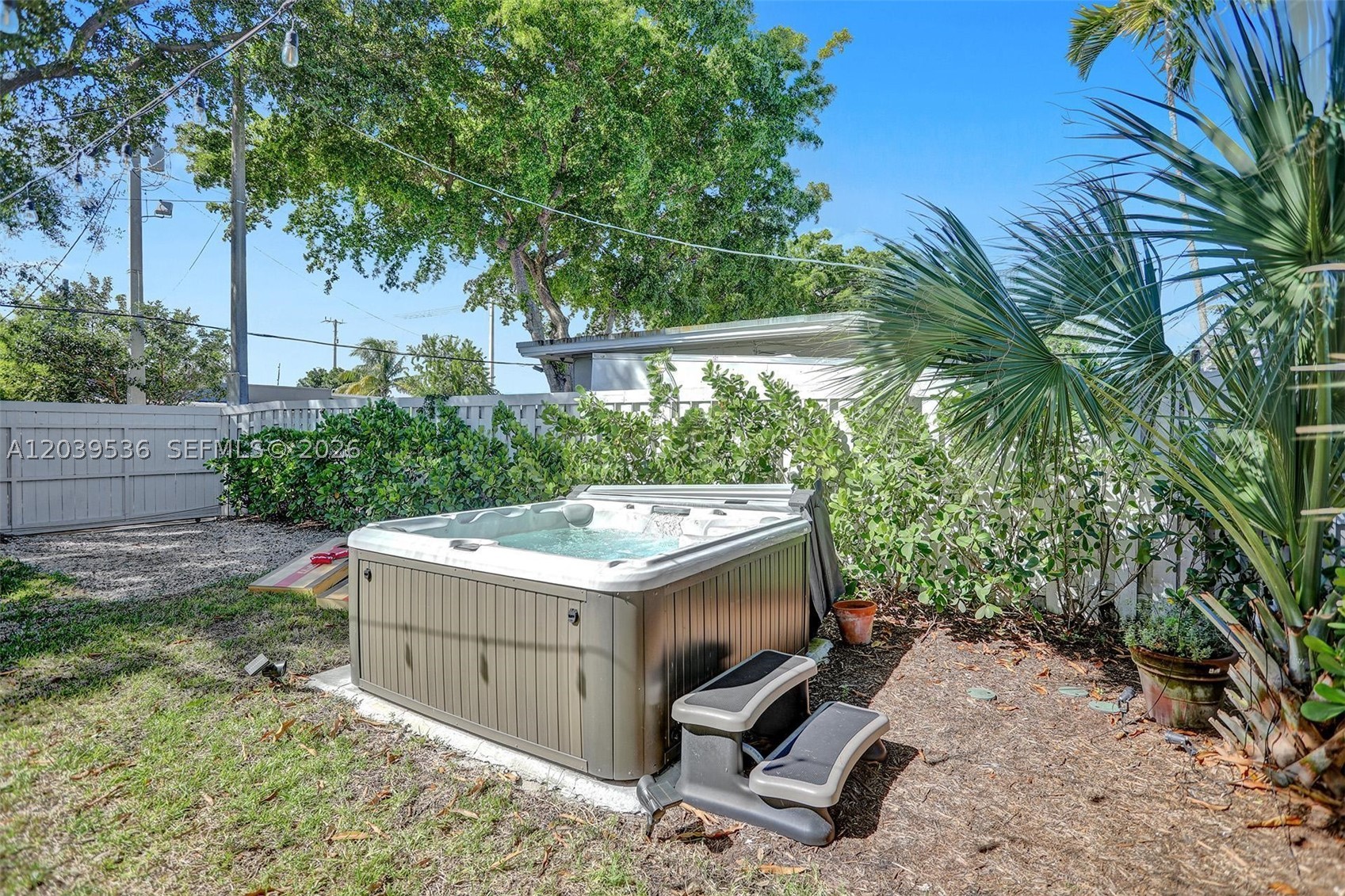 BAYWOOD - Residential Income
