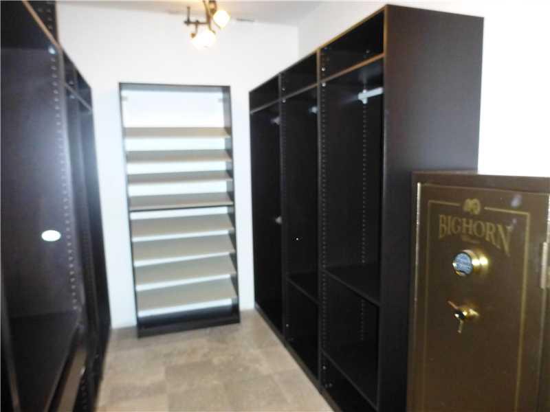 COUNTRY WALK SEC 3 - Residential Lease