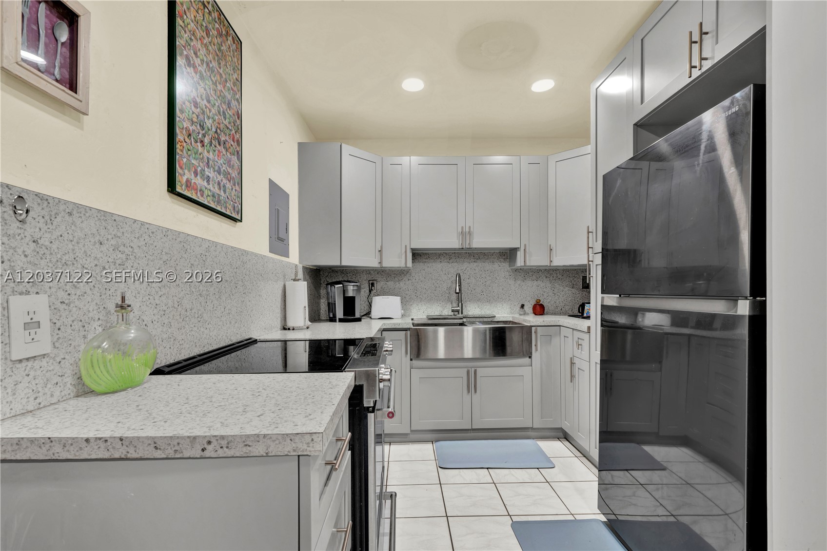 RICHMOND HGTS ESTS 3RD AD - Residential